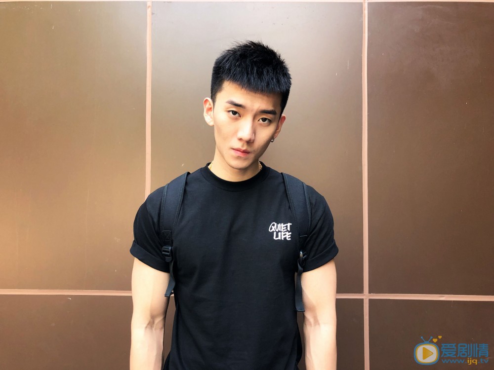 徐紹瑛個人資料 徐紹瑛高清圖片 徐紹瑛寫真圖片