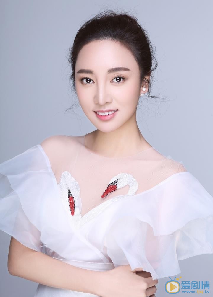 祝詩斯個人資料簡介 祝詩斯個人寫真