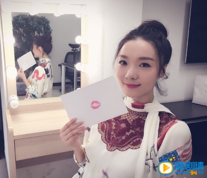 父親的身份林莎的扮演者是誰?林莎是誰演的?林莎的扮演者齊溪個人資料介紹及高清生活照欣賞