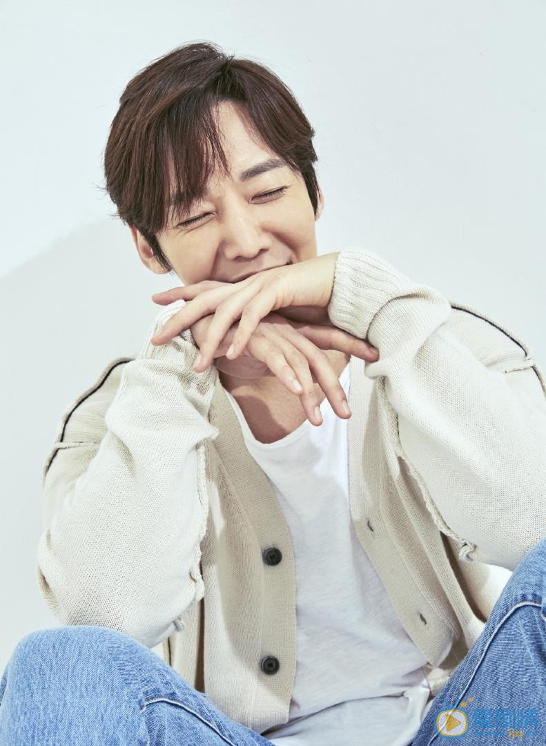 皇后的品格羅王植是誰演的？皇后的品格羅王植扮演者崔振赫個人資料、寫真及生活照欣賞