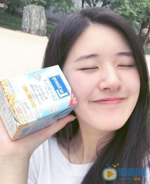 鳳囚凰馬雪雲是誰扮演的？馬雪雲扮演者趙露思個人資料、寫真及生活照欣賞