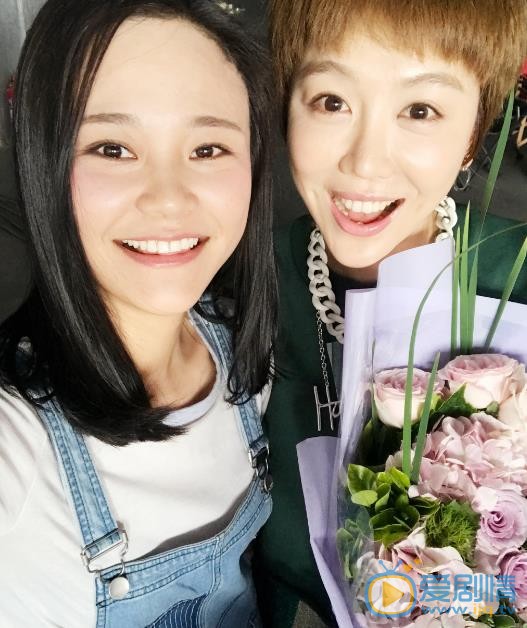 急診科醫生黨珍妮扮演者岳以恩個人資料、寫真生活照