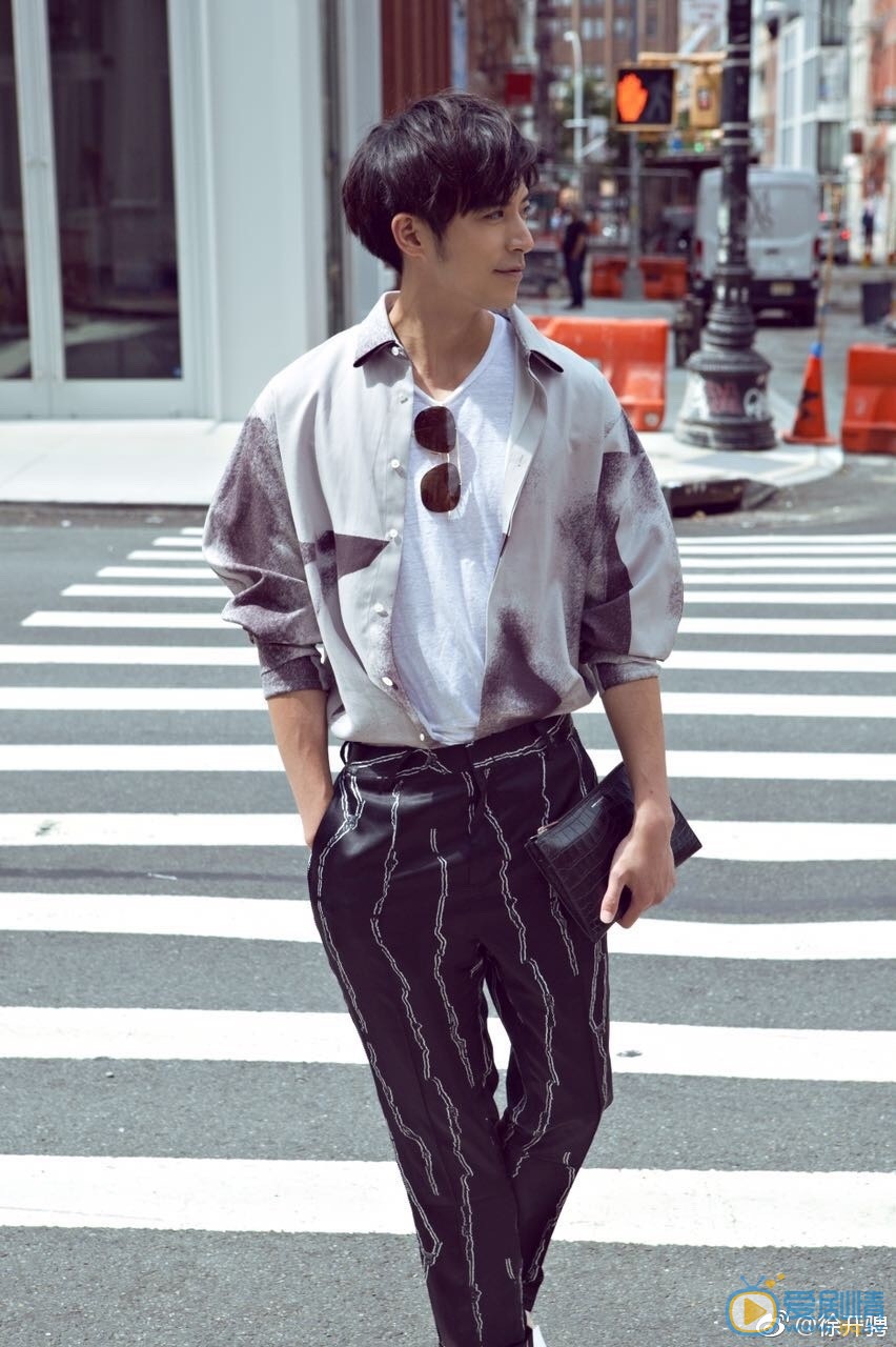 無法擁抱的你崔俊赫是誰演的?崔俊赫扮演者徐開騁個人資料及生活寫真照欣賞