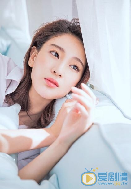 獵毒人江伊楠是誰演的？江伊楠扮演者侯夢莎個人資料、寫真及生活照欣賞