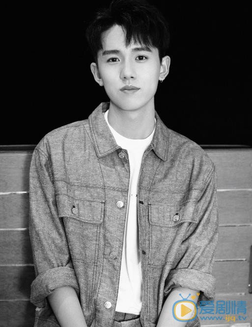 人不彪悍枉少年李漁是誰扮演的?人不彪悍枉少年李漁扮演者張耀個人資料、寫真生活照