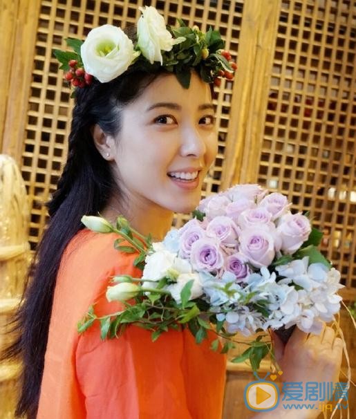 兒科醫生葉梅是誰演的？兒科醫生葉梅扮演者曾黎個人資料、寫真及生活照欣賞