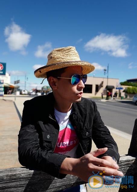 親愛的她們景灝是誰演的？景灝扮演者錢泳辰個人資料、寫真及生活照欣賞