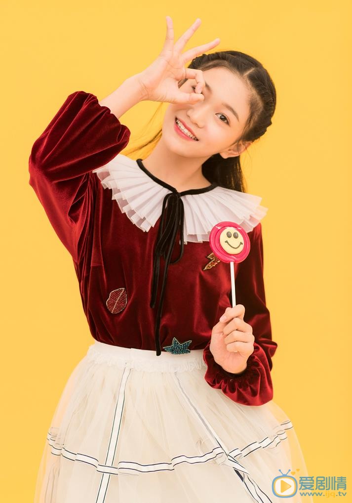 皓鑭傳司徒月是誰飾演的？司徒月扮演者張譯兮個人資料、寫真及生活照欣賞