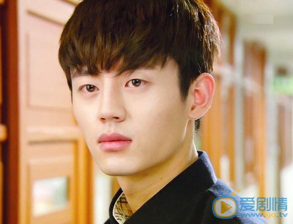 李志勛個人資料簡介 李志勛《學校2013》劇照