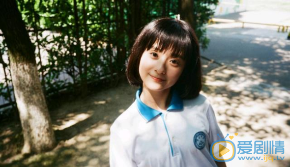 等等啊我的青春女主蘇燦燦被稱小趙麗穎 太像了！