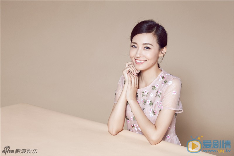 鄭羅茜個人資料簡介 鄭羅茜早期經歷 鄭羅茜寫真照