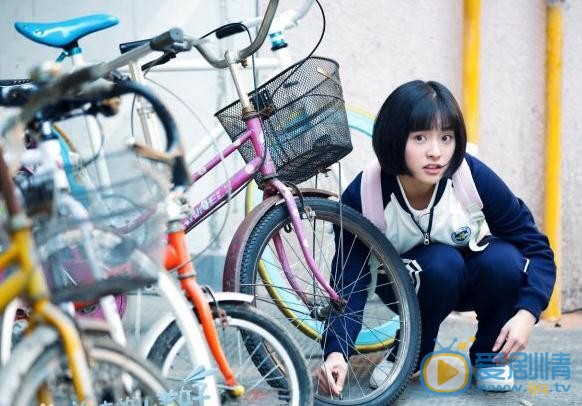 致我們單純的小美好陳小希是誰演的？陳小希扮演者沈月個人資料、寫真及生活照欣賞