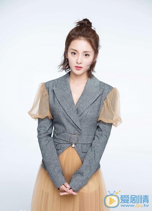 國民大生活馬絲絲是誰演的？馬絲絲扮演者小劉佳個人資料及生活寫真照欣賞