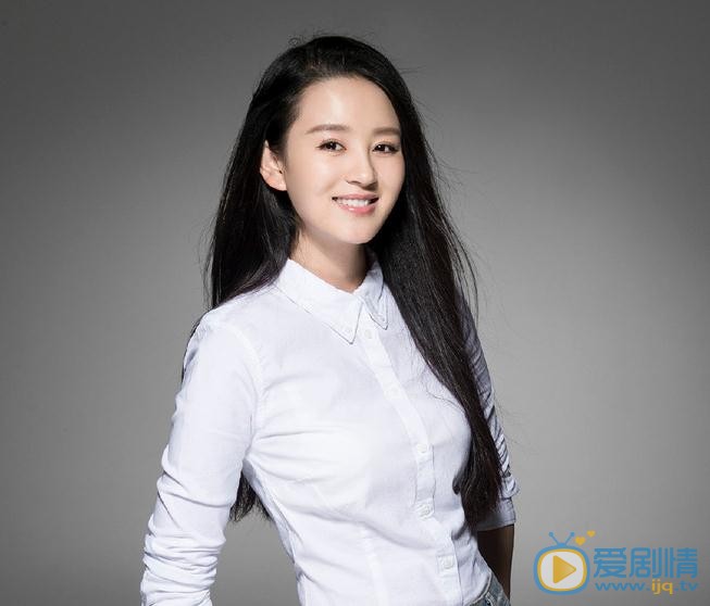 曾一萱個人資料簡介 曾一萱寫真