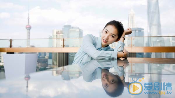 世界欠我一個初戀何遇喜歡誰？最後和誰在一起？