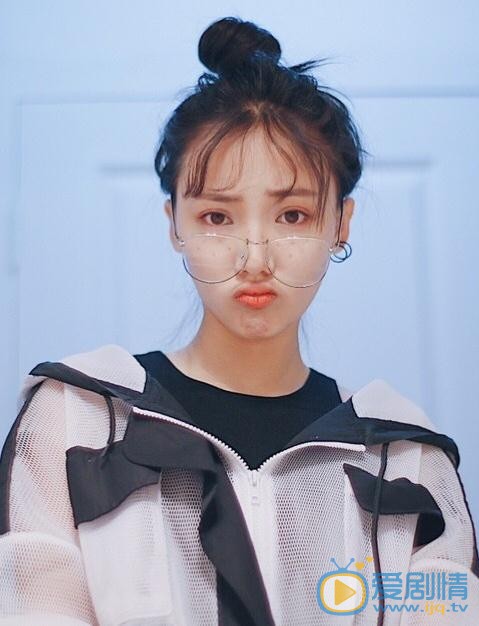 張怡暢個人資料簡介 張怡暢寫真