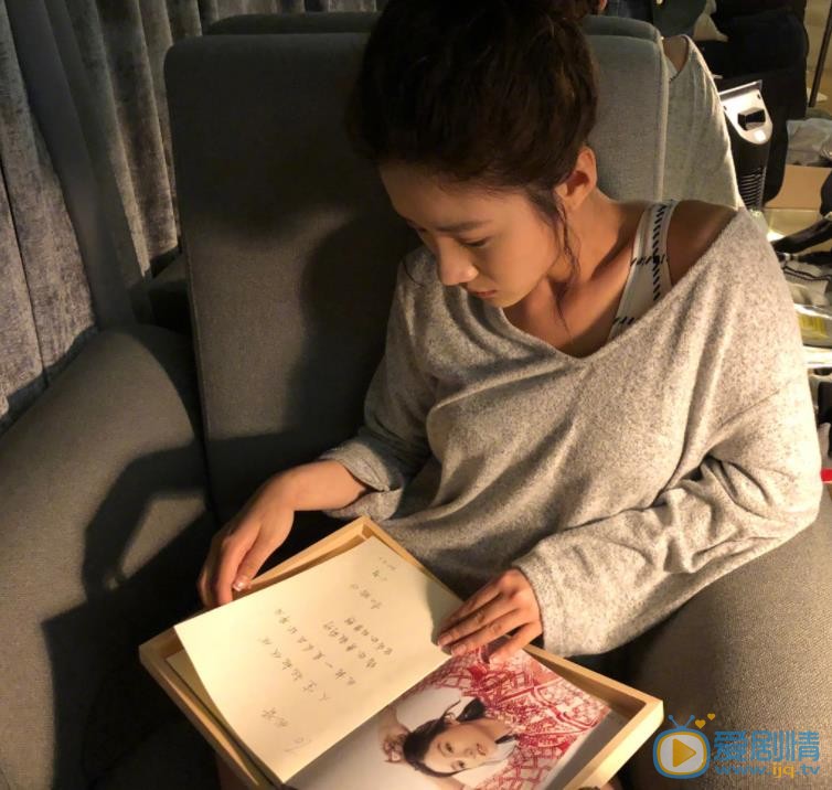 鳴鴻傳妖后明珠是誰演的？妖后明珠扮演者吳優個人資料、寫真及生活照欣賞