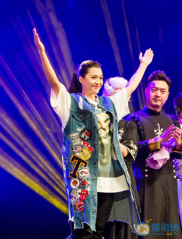 賈金金個人資料簡介 賈金金演藝經歷 賈金金舞台照