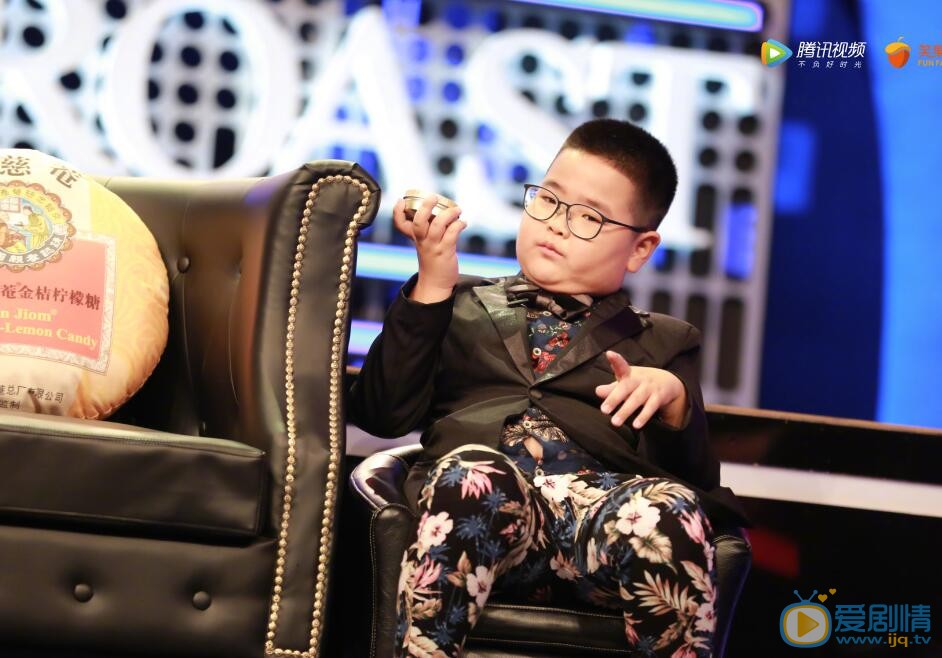 吐槽大會嘉賓謝飛機是誰？謝騰飛曹桐睿個人資料介紹