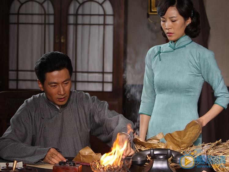 梁鏡珂個人資料簡介 梁鏡珂《黎明之前》劇照