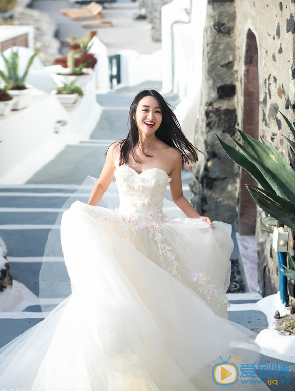 人民的名義鍾小艾是誰演的?鍾小艾扮演者趙子琪個人資料及生活寫真照欣賞