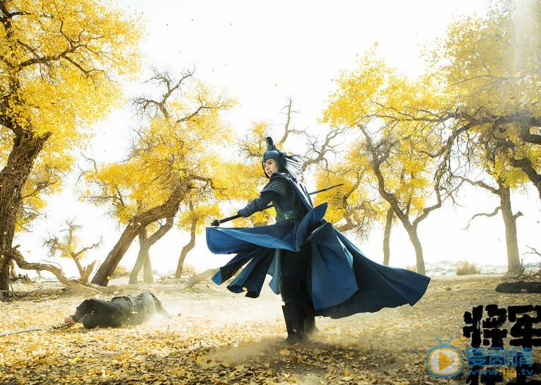 將軍在上曝光馬思純男裝造型  一身戎裝英氣十足氣場全開