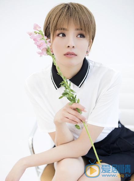 生逢燦爛的日子小薇是誰演的？小薇扮演者种丹妮個人資料、寫真及生活照欣賞