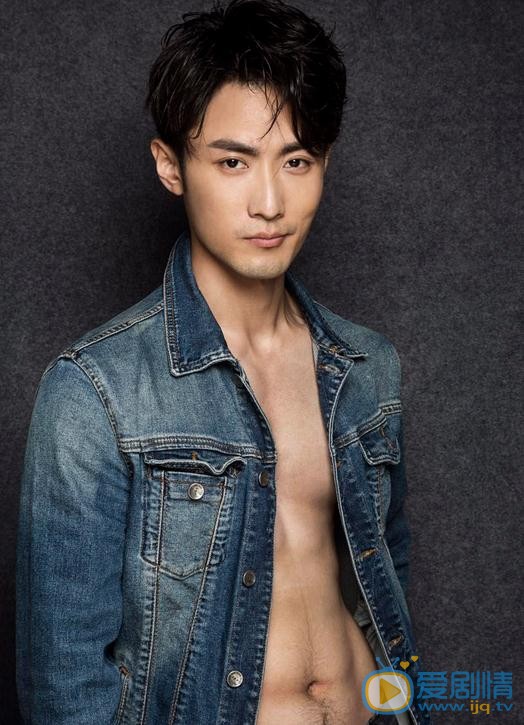 醉玲瓏陸遷是誰扮演的？醉玲瓏陸遷扮演者許鑫個人資料、寫真及生活照欣賞