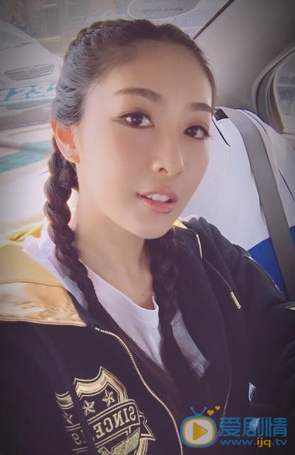 雙世寵妃曲盼兒是誰？雙世寵妃曲盼兒扮演者鍾祺個人資料、寫真及生活照欣賞