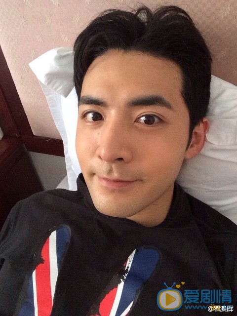 通天狄仁傑李治扮演者瞿澳暉寫真生活照欣賞