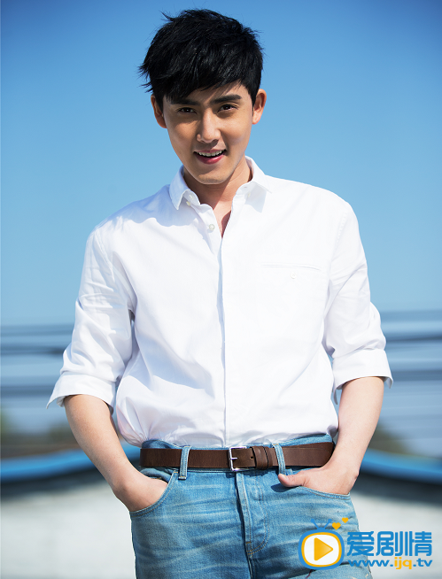 愛的階梯張睿曬造型 白襯衫魅力爆表 愛的階梯劇情介紹