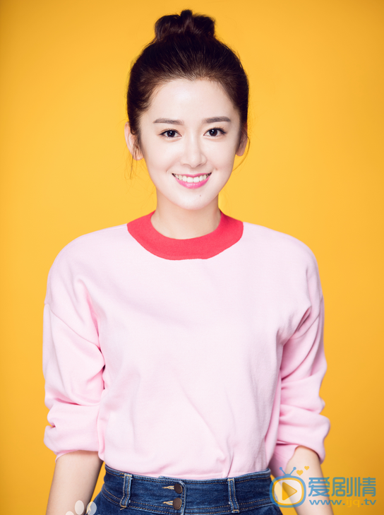  碧海雄心孔令雯是誰演的？孔令雯扮演者石安妮個人資料及寫真生活照欣賞