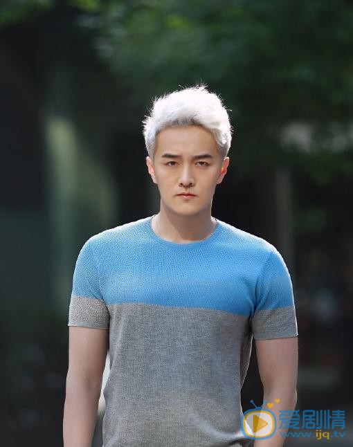 美人為餡季子萇季子萇(L)是誰扮演的?季子萇(L)扮演者初俊辰個人資料、寫真及生活照欣賞