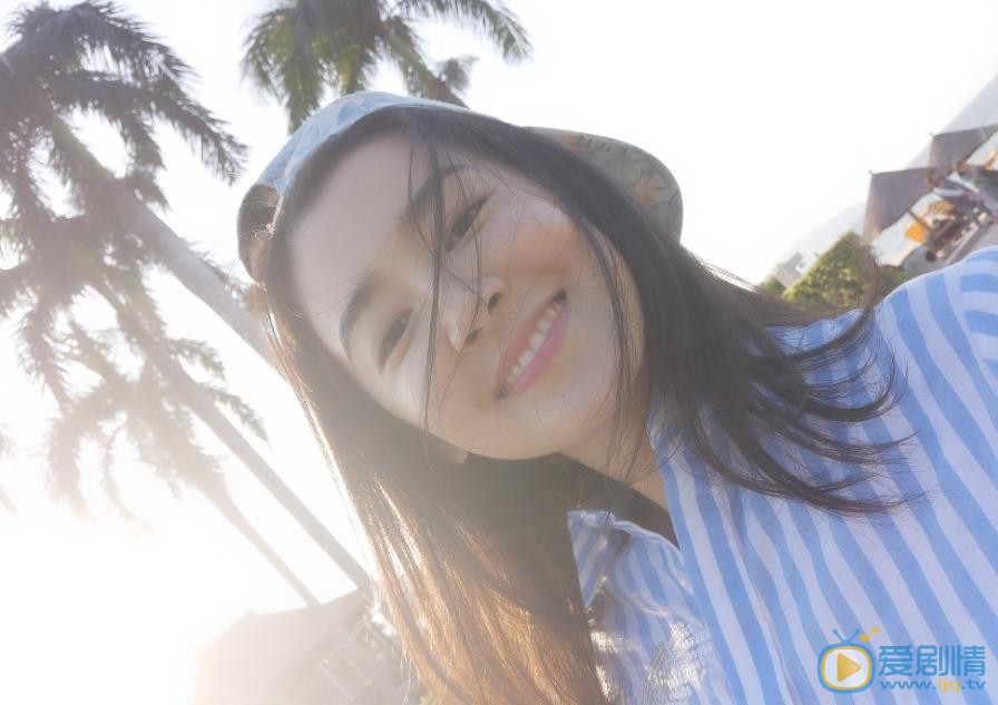 王子咖啡店周羽羽扮演者石安妮圖片欣賞