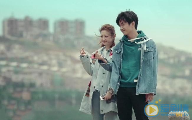 一場遇見愛情的旅行金小天當眾向李心月求婚 楚之翰心裡不是滋味