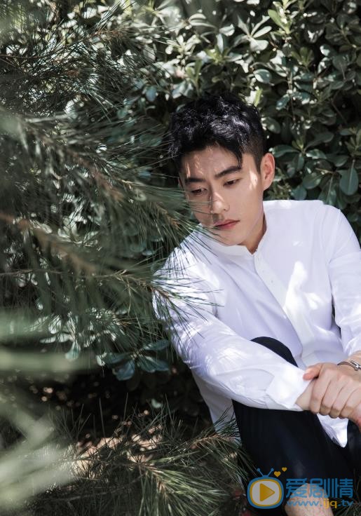 烈火軍校中沈君山是誰演的？沈君山扮演者李程彬個人資料、寫真及生活照欣賞