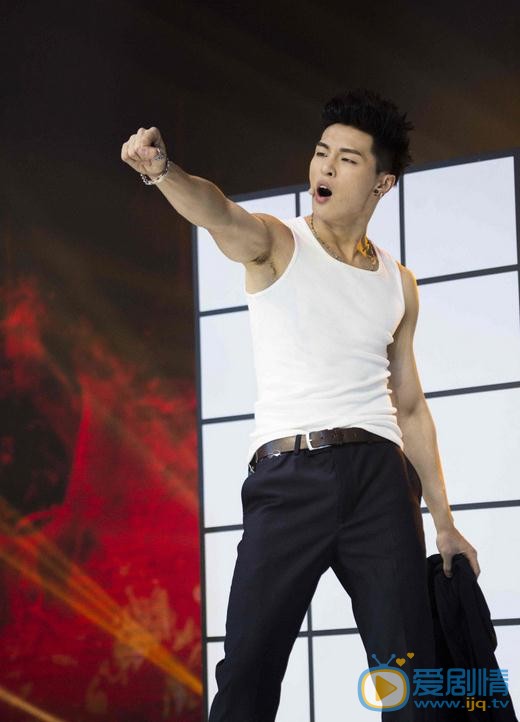 陳澤希個人資料簡介 陳澤希舞台照