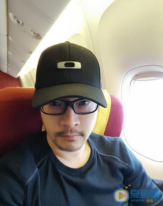 反恐特戰對之獵影鍾原是誰演的？反恐特戰對之獵影鍾原扮演者黃維德個人資料、寫真及生活照欣賞