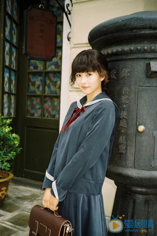 烈火軍校中謝襄是誰演的？謝襄扮演者白鹿個人資料、寫真及生活照欣賞