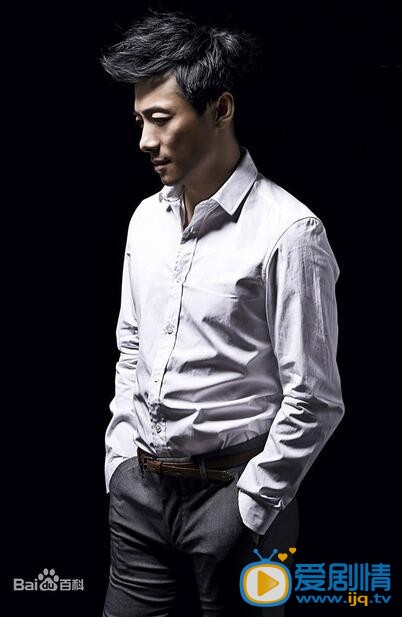 羋月傳屈原扮演者祖峰寫真