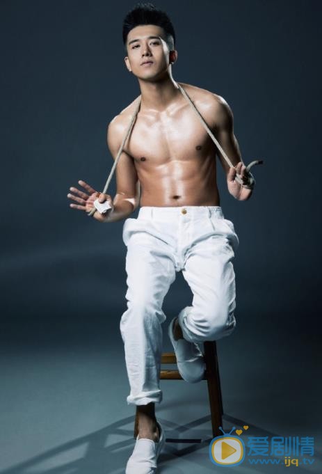 火王之破曉之戰帝昀是誰演的？帝昀扮演者孫紹龍個人資料、寫真及生活照欣賞