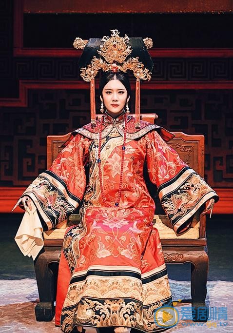 楊淇個人資料簡介 楊淇《樣式雷》話劇照