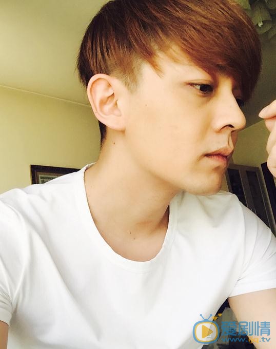 美味奇緣昆金是誰演的？美味奇緣昆金扮演者閆肅個人資料、寫真及生活照欣賞