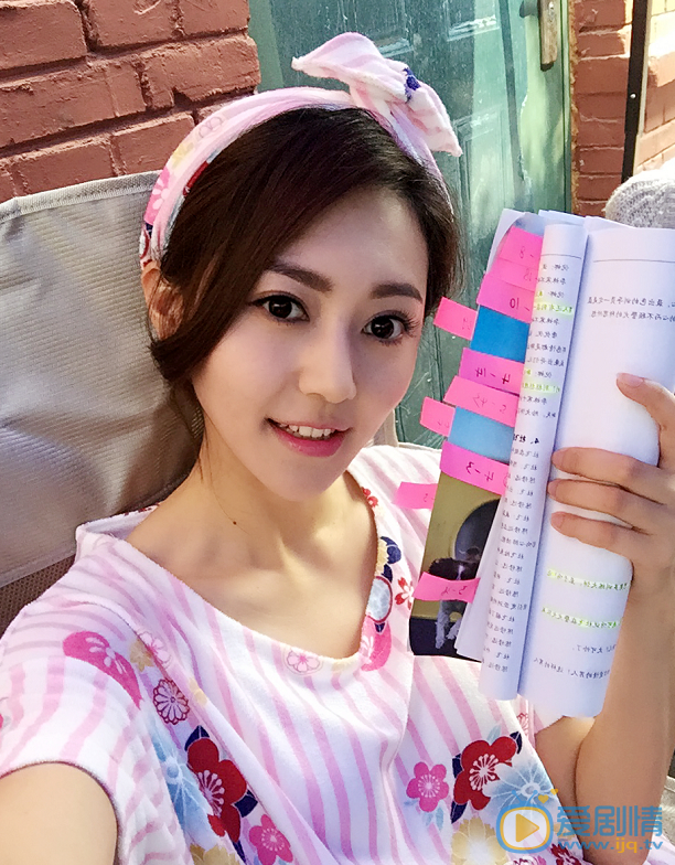 三生三世十里桃花素錦是誰演的？素錦扮演者黃夢瑩個人資料簡介