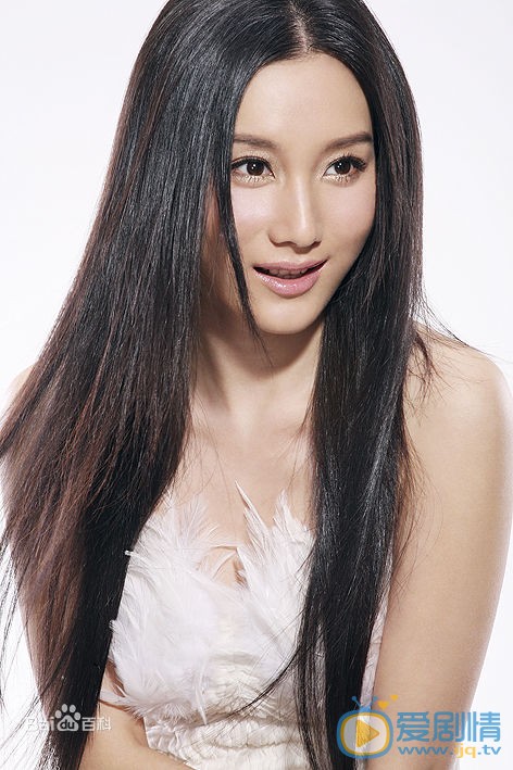 守護麗人許芷晴扮演者江雪寫真生活照欣賞