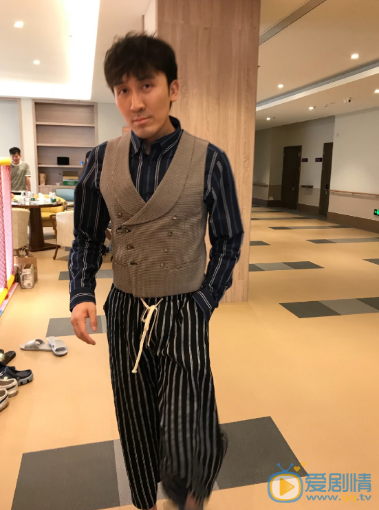 趙煊個人資料簡介 趙煊演藝經歷 趙煊帥氣寫真圖片