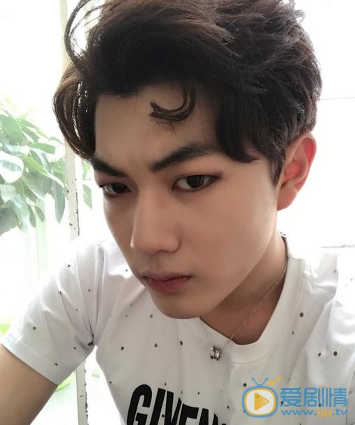 我才不會被女孩子欺負呢沈少宜是誰演的？沈少宜扮演者王咨越個人資料、寫真及生活照欣賞