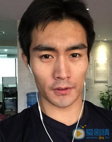 美人為餡遲琛&ldquo;冷麵&rdquo;是誰扮演的？冷麵扮演者南伏龍個人資料、寫真及生活照欣賞