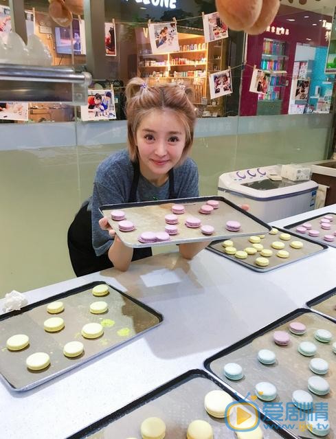 生逢燦爛的日子小薇是誰演的？小薇扮演者种丹妮個人資料、寫真及生活照欣賞