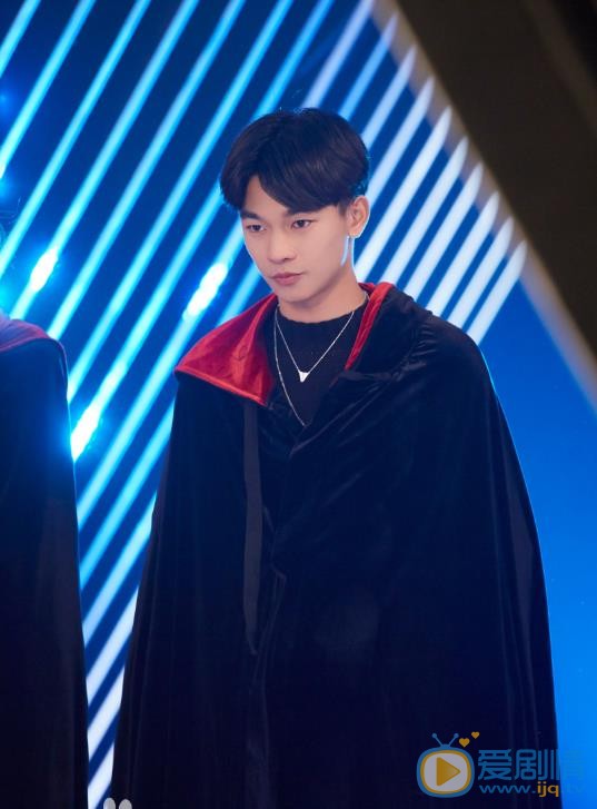 南方有喬木郝傑扮演著張宥浩個人資料、寫真生活照